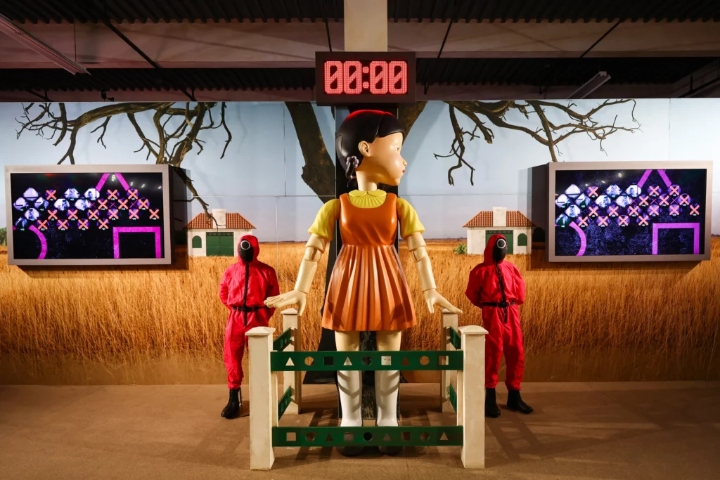 2026 4月聖水洞快閃大戰!從寶可夢到魷魚遊戲,最強打卡與美顏全攻略 12 Squid Game The Experience Photo Credit Netflix 2 1024x683 optimized