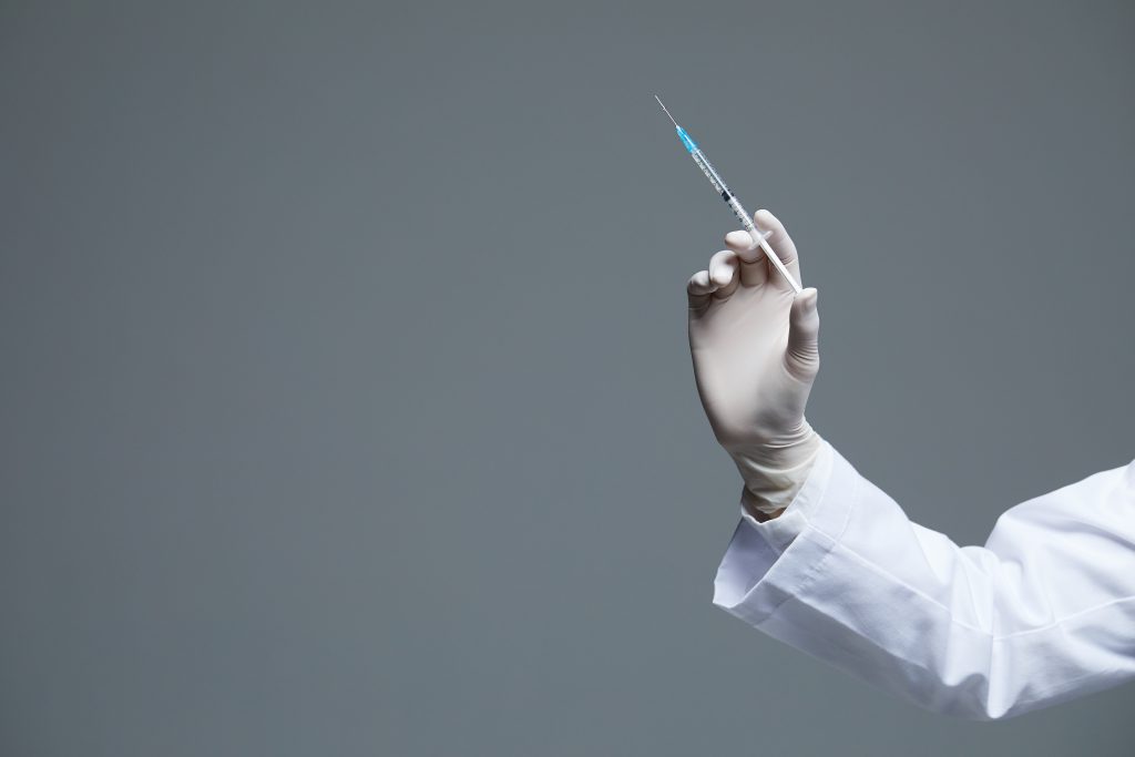 消炎针:让痘痘问题不再困扰你 3 消炎针2